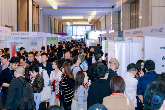 磨丁天韵亮相成都生殖大会，陈昱良详谈跨境医疗合规破局与创新