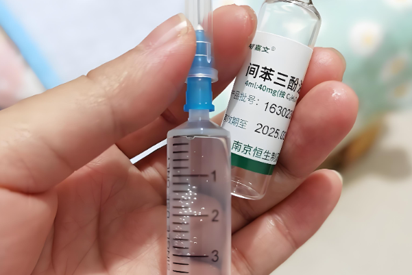 移植前24小时可使用间苯三酚